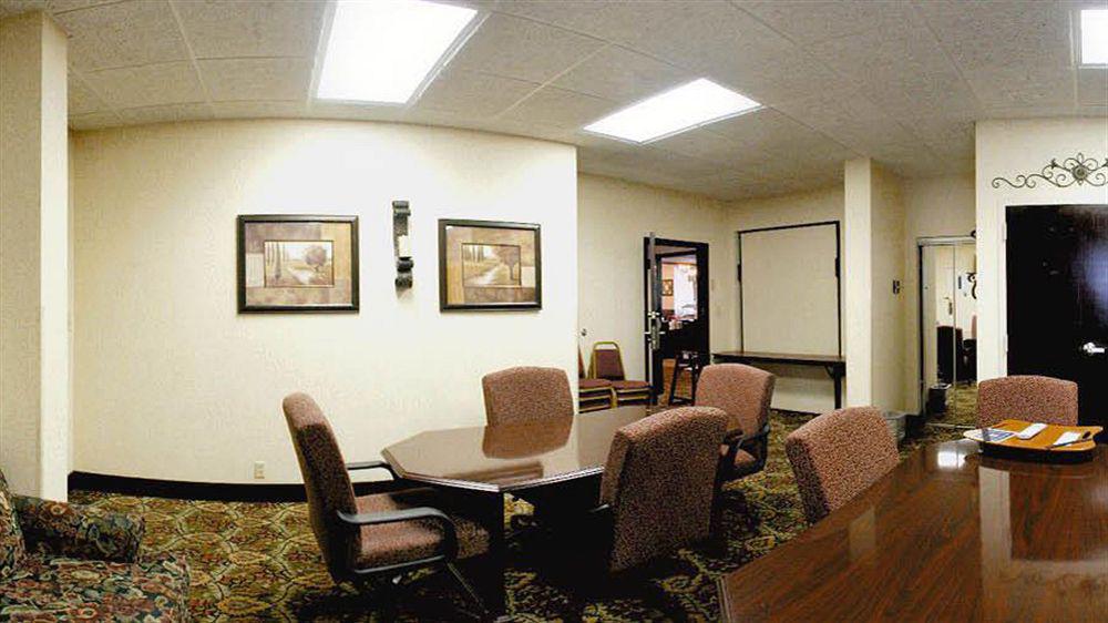 Hampton Inn Dalton Bagian luar foto
