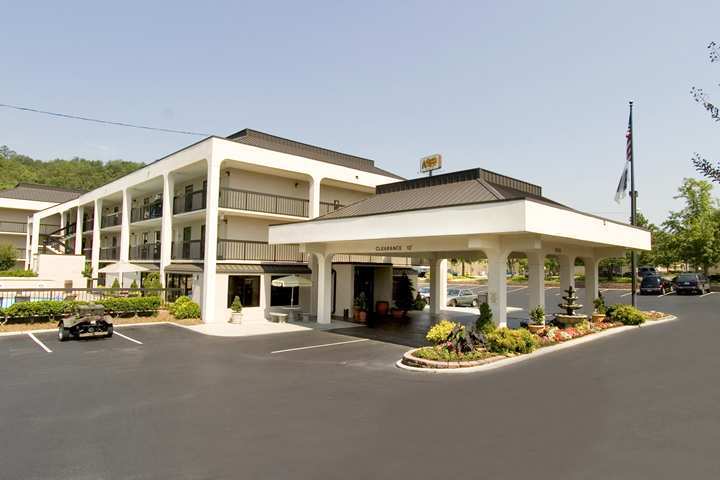 Hampton Inn Dalton Bagian luar foto